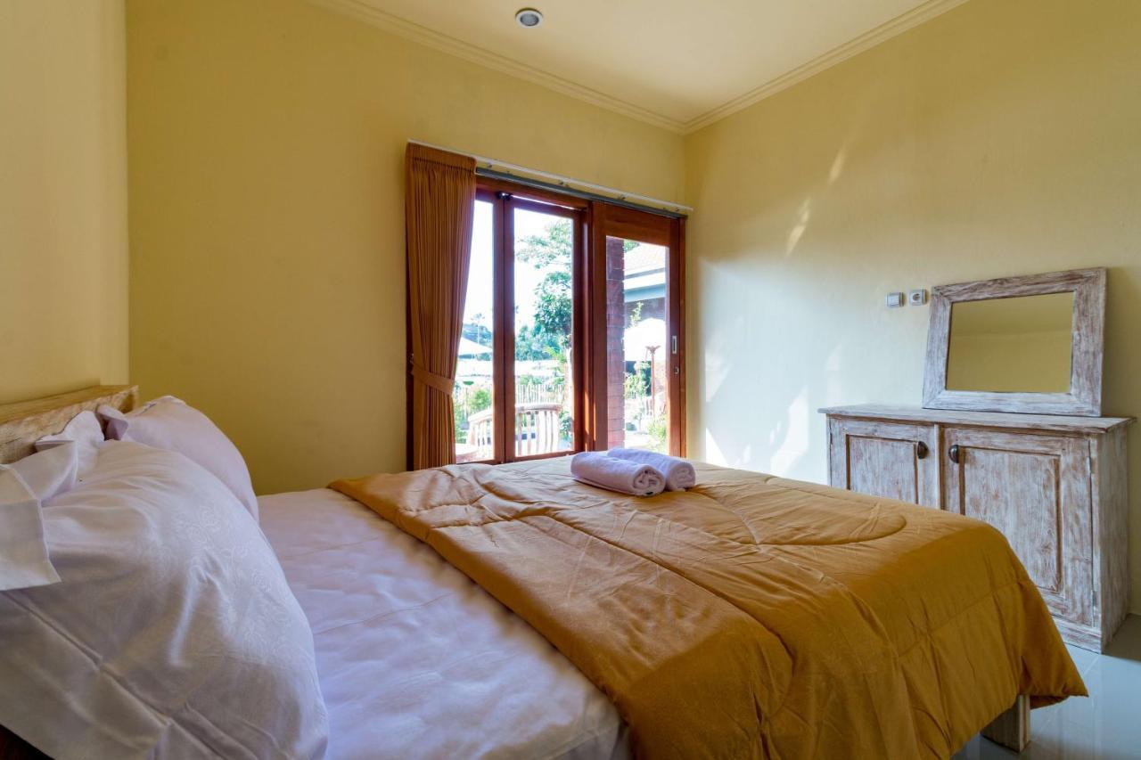 Dicky Guest House 2 Batu Bolong Canggu Buitenkant foto